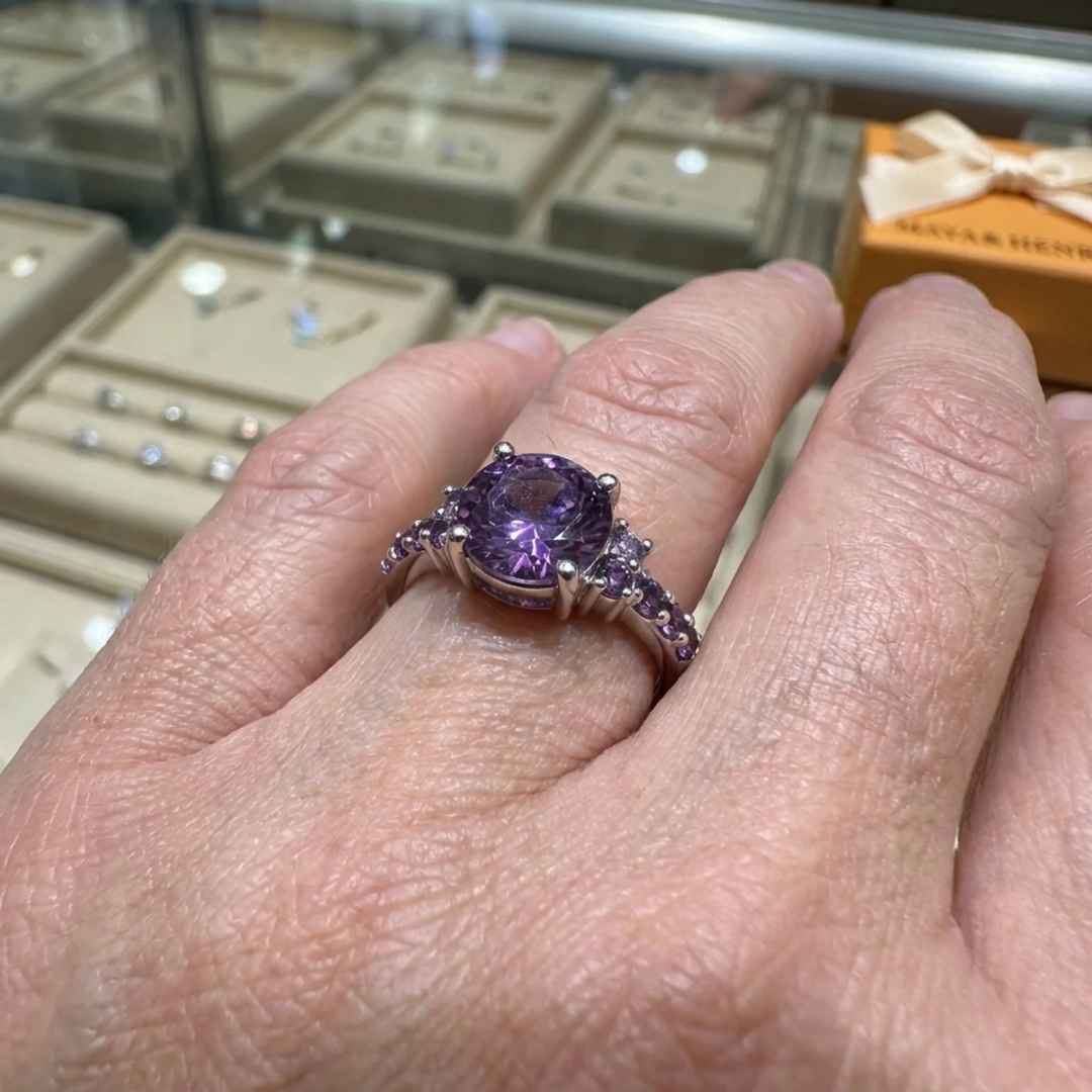 Celia Virelyn Ring | Hvidguld