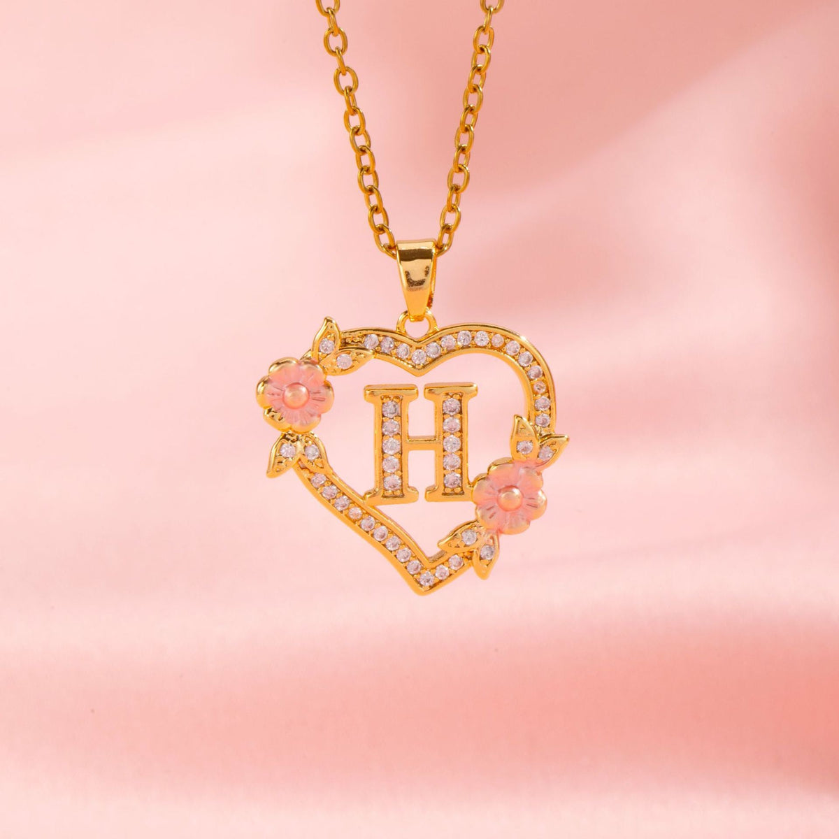 Floral Charm Initial Halskæde | Guld