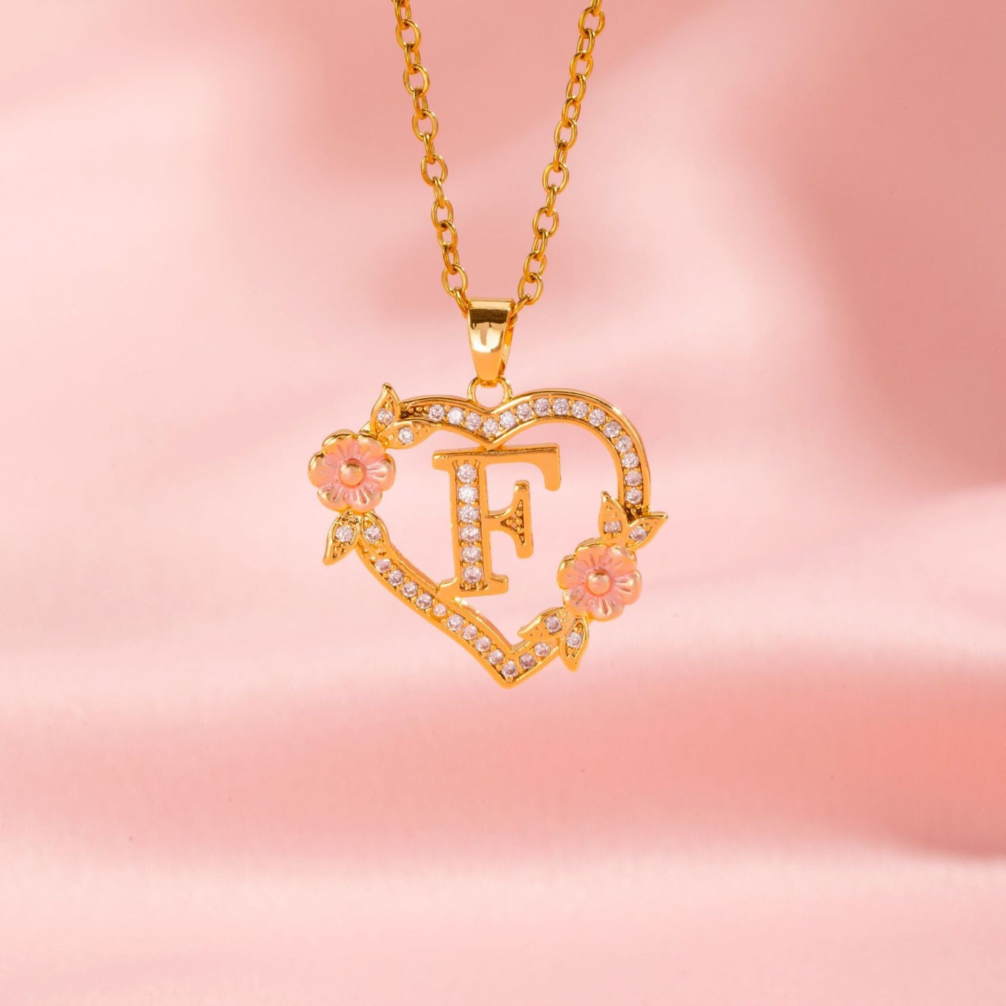 Floral Charm Initial Halskæde | Guld