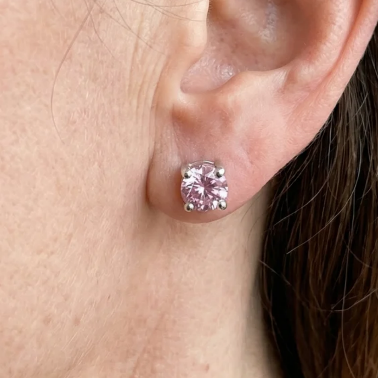 Pink Safir Runde Ørestikker | Hvidguld
