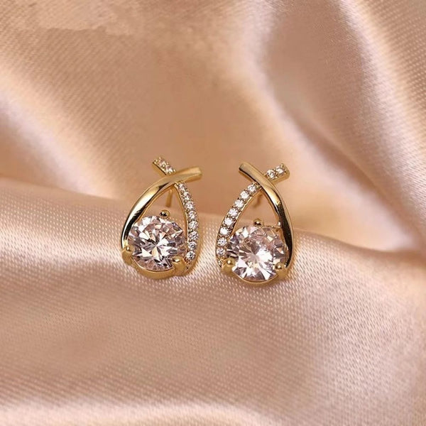 Luxury Twisted Teardrop Cubic Ørestikker